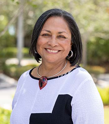 Narda_Headshot-New ai generated, pensioners, man, woman, family, old, happy, journey, travel, adventure, extreme, adrenaline